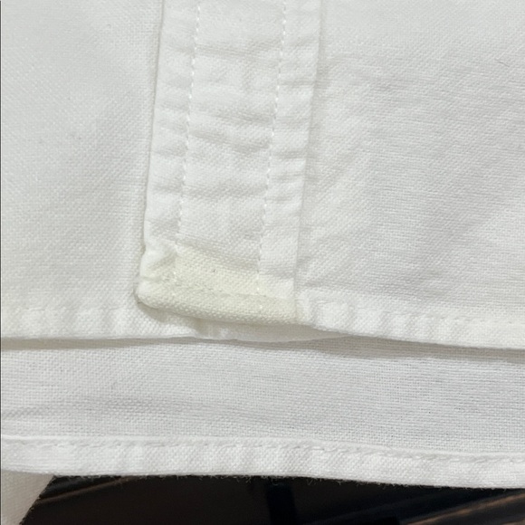 Men’s Casual White Button Down Shirt by American Eagle - Picture 7 of 7